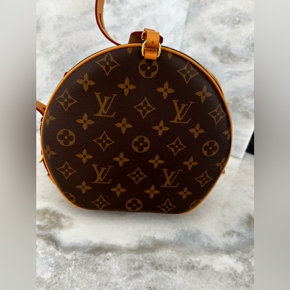 Sold! - Picture 4 of 16